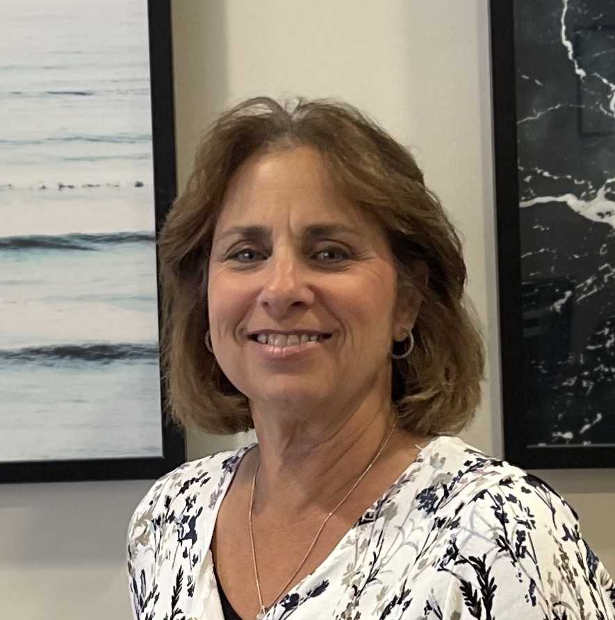 Linda Wimsatt's headshot